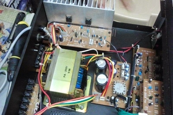 Sửa amply denon tại hà nội hỗ trợ nhanh chóng, chất lượng